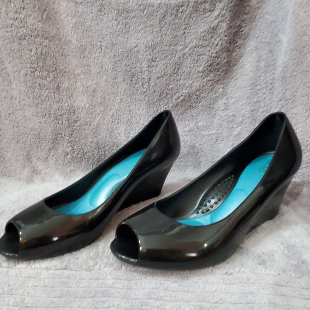 OkaB Black Peeptoe Wedge Jellies, size 8M
